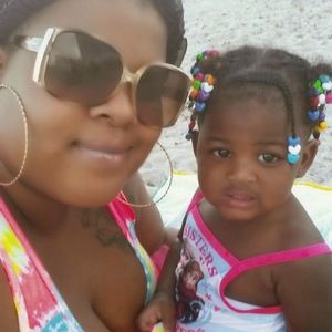 Meet your Posher, Crystal